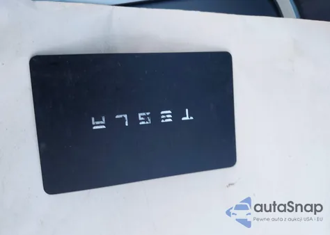 2022 Tesla Model Y Performance Dual Motor All-Wheel Drive from USA, damaged, VIN 7SAYGDEF4NF409231